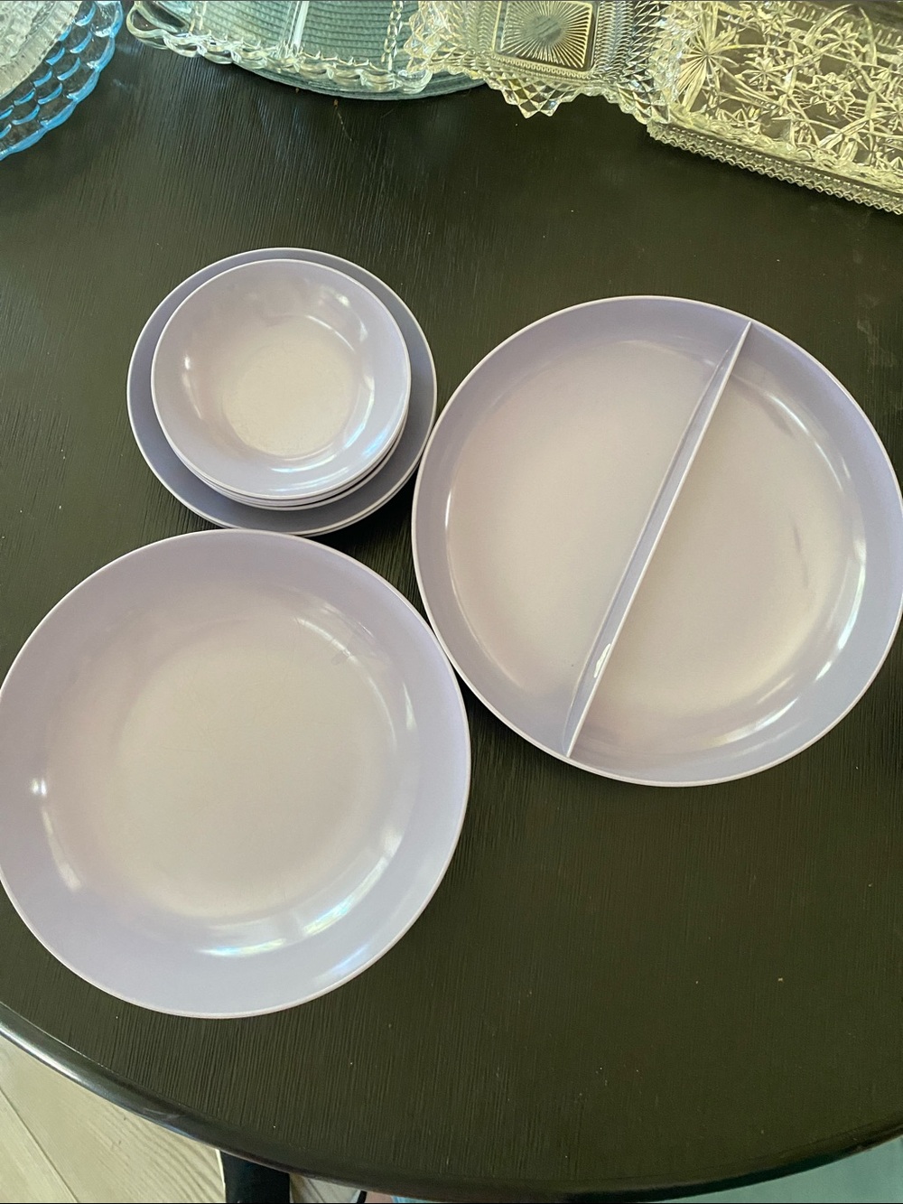 8 Pc Vintage Royalon Melmac lilac colored innerware